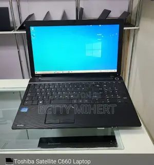 Photo - New Laptop Toshiba Satellite C665 4GB Intel Core I5 HDD 500GB