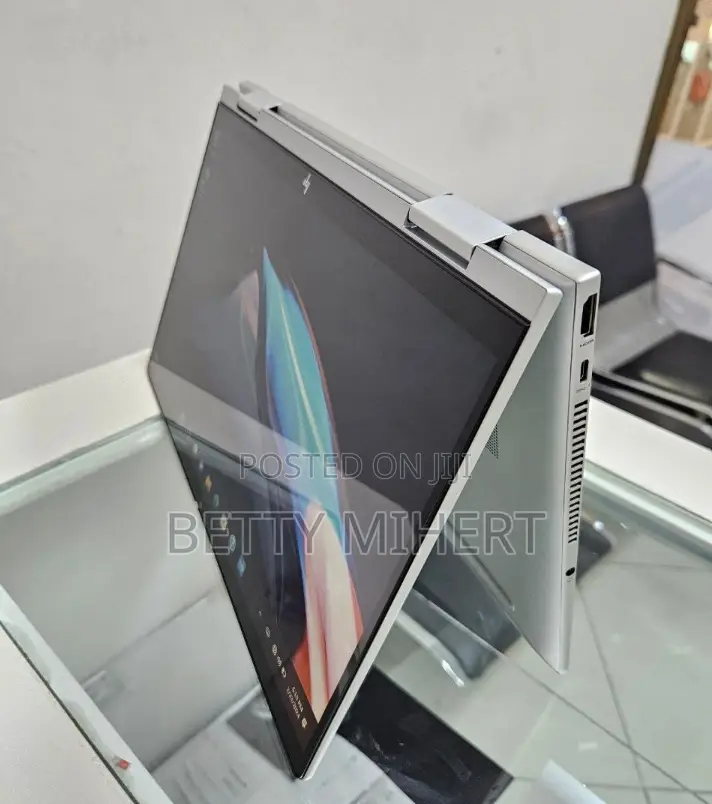 New Laptop HP Envy X360 16GB Intel Core I7 SSD 1T