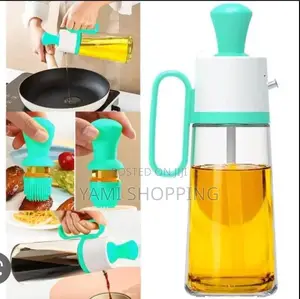 Photo - Integrated Brushing and Pouring Seasoning Bottle
