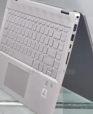 Photo - Laptop HP Pavilion 10 8GB Intel Core I7 SSD 256GB