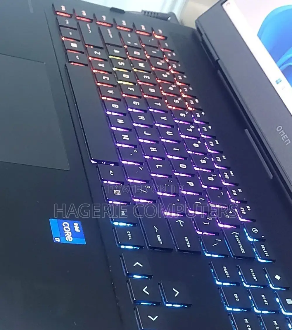 New Laptop HP Omen 17 16GB Intel Core I7 SSD 1T