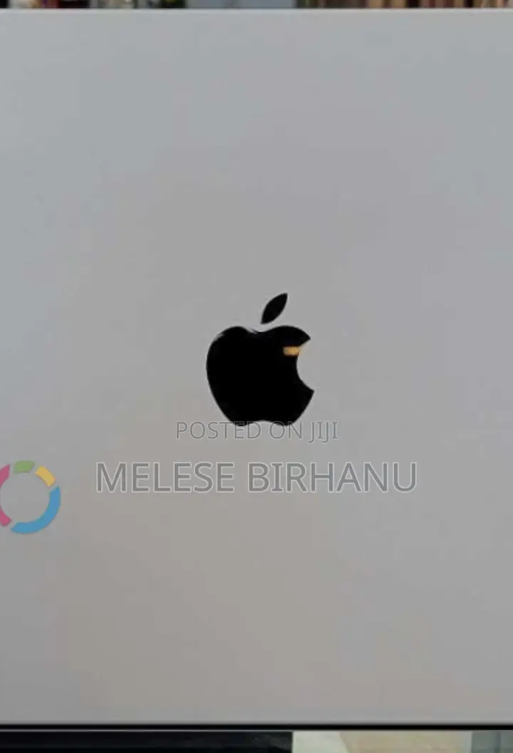 New Laptop Apple MacBook Pro 2021 M1 32GB Intel Core I7 SSD 512GB