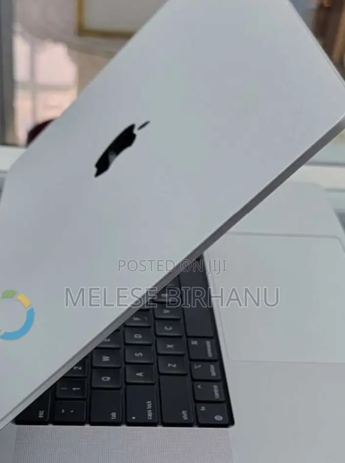 New Laptop Apple MacBook Pro 2021 M1 32GB Intel Core I7 SSD 512GB