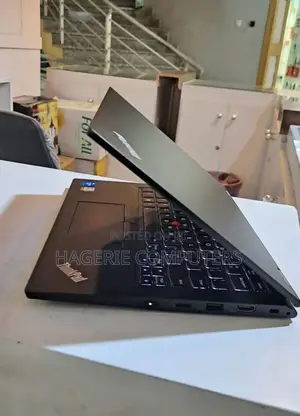 Laptop Lenovo ThinkPad X13 Gen 2 16GB Intel Core I5 SSD 512GB