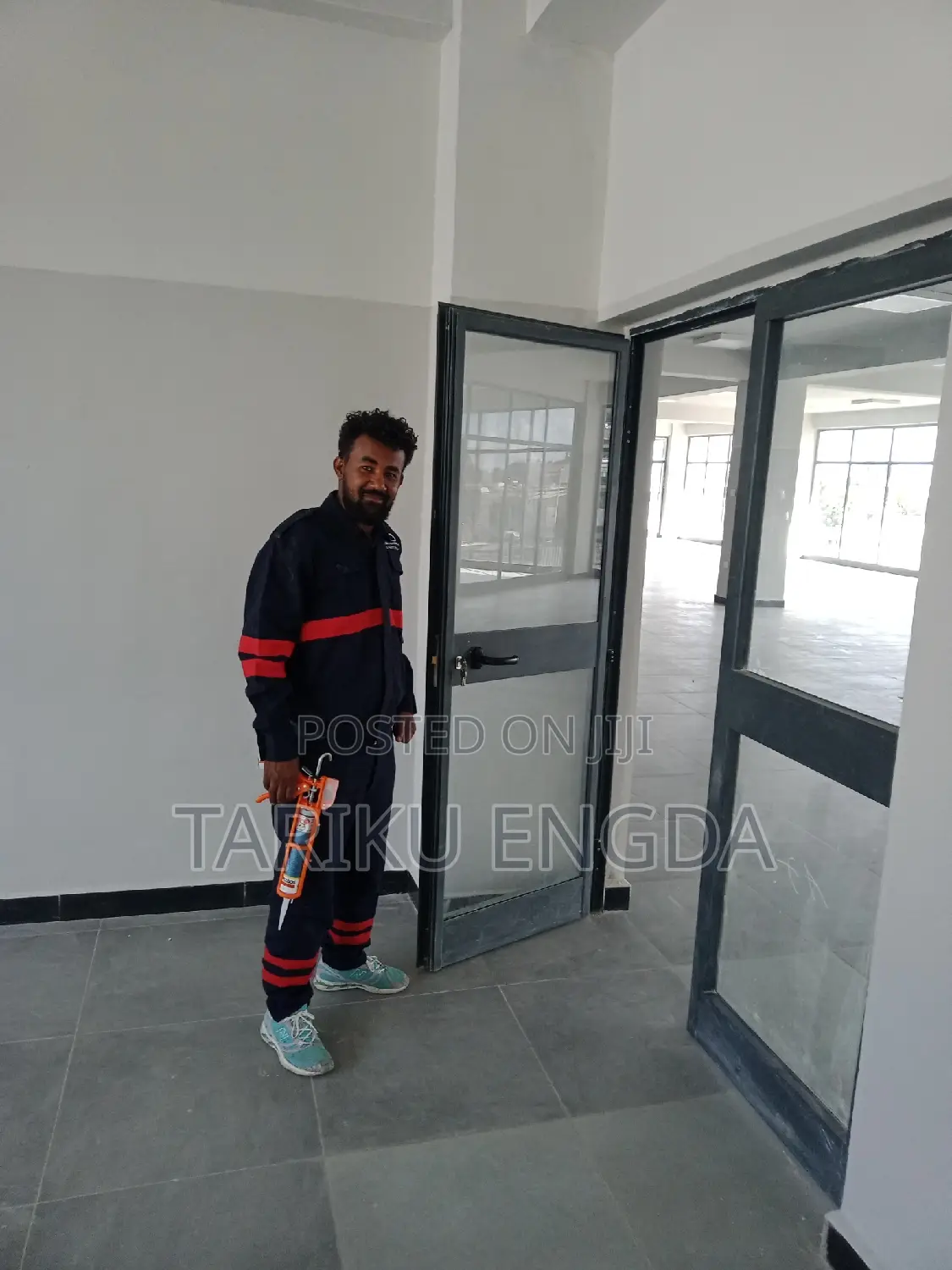 Aluminium Door, Window, Curtainwall and Cliding Repair Work