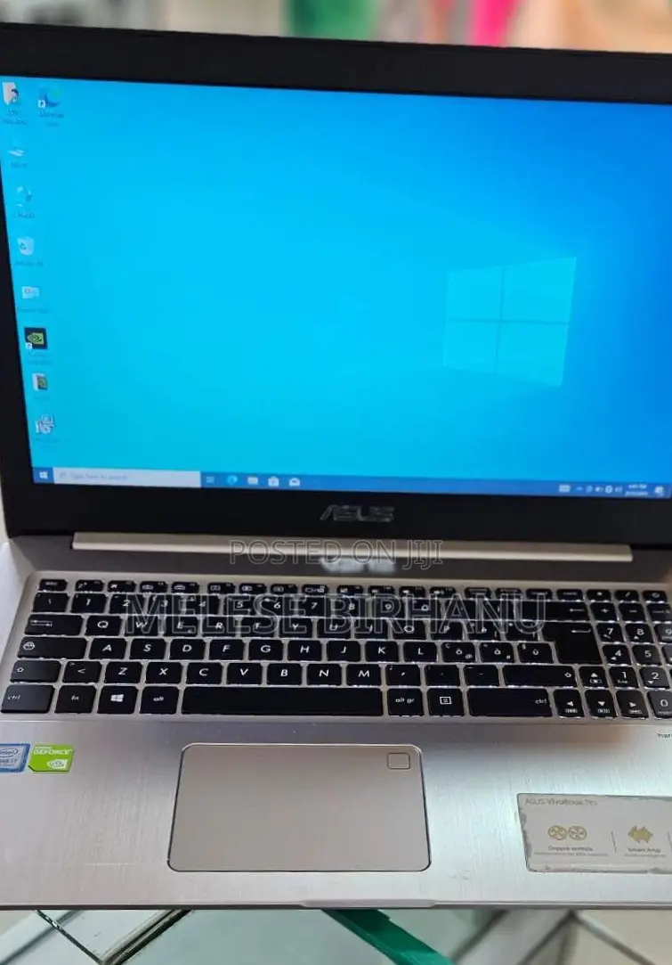 New Laptop Asus 8GB Intel Core I7 HDD 1T