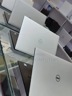 New Laptop Dell XPS 15 32GB Intel Core I7 SSD 1T