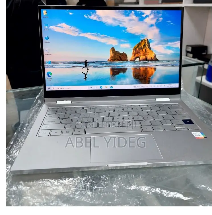 New Laptop Samsung Galaxy Book 2 16GB Intel Core I7 SSD 512GB