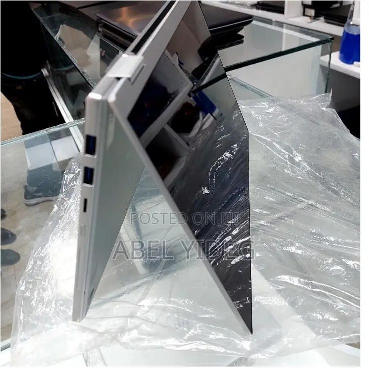 New Laptop Samsung Galaxy Book 2 16GB Intel Core I7 SSD 512GB