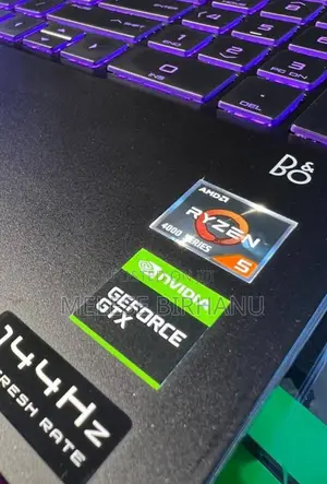 New Laptop HP 8GB AMD Ryzen 5 HDD+SSD 1T