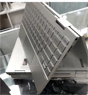 New Laptop HP Envy X360 8GB Intel Core I7 SSD 512GB