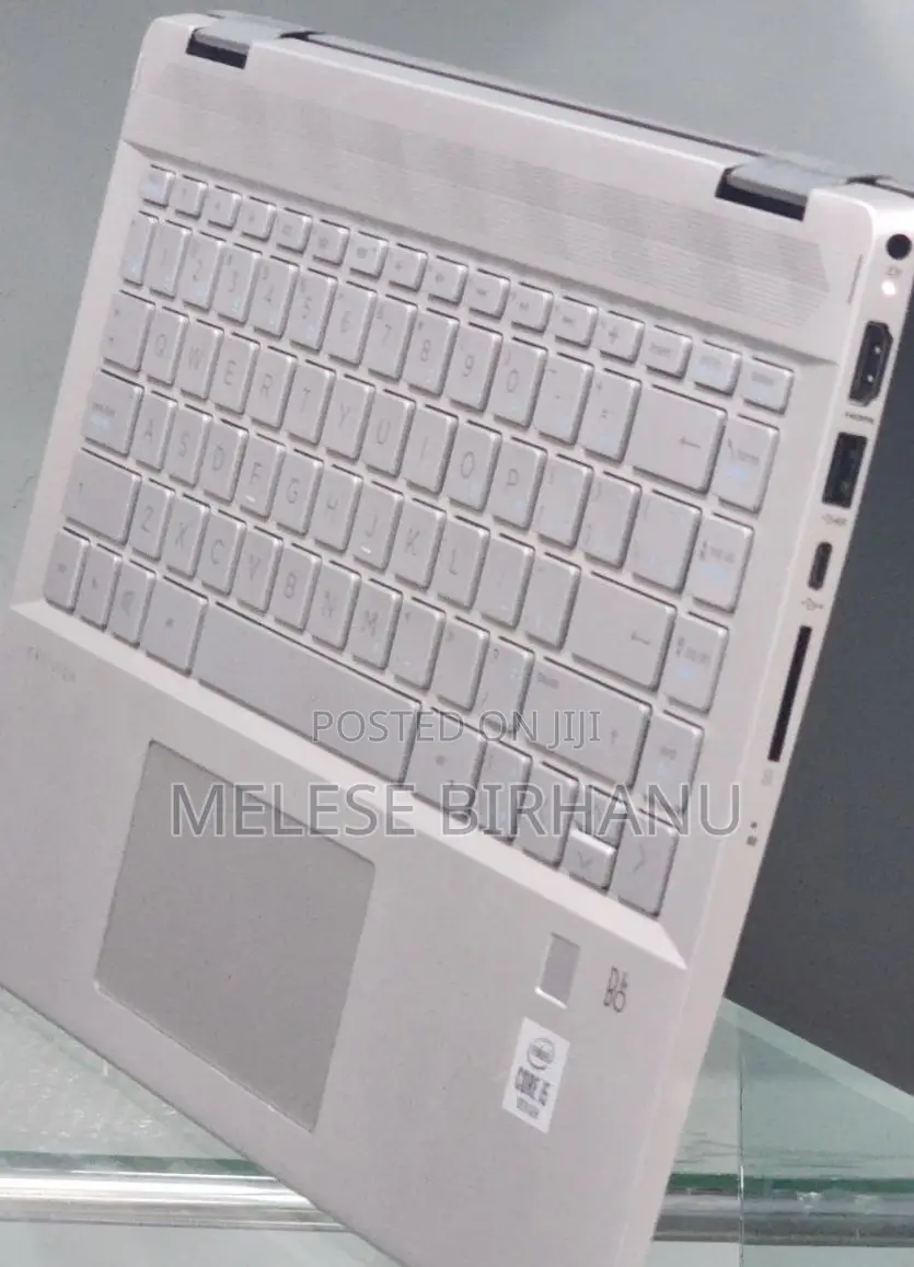 New Laptop HP Pavilion X360 14t 8GB Intel Core I7 SSD 512GB