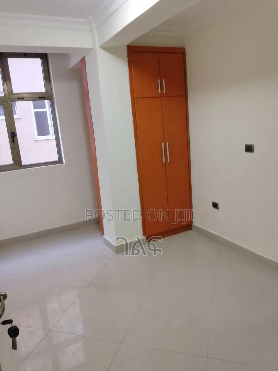 3bdrm Apartment in Cmc የተባበሩት አካባቢ, Bole for sale