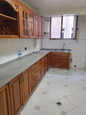 3bdrm Apartment in Cmc የተባበሩት አካባቢ, Bole for sale