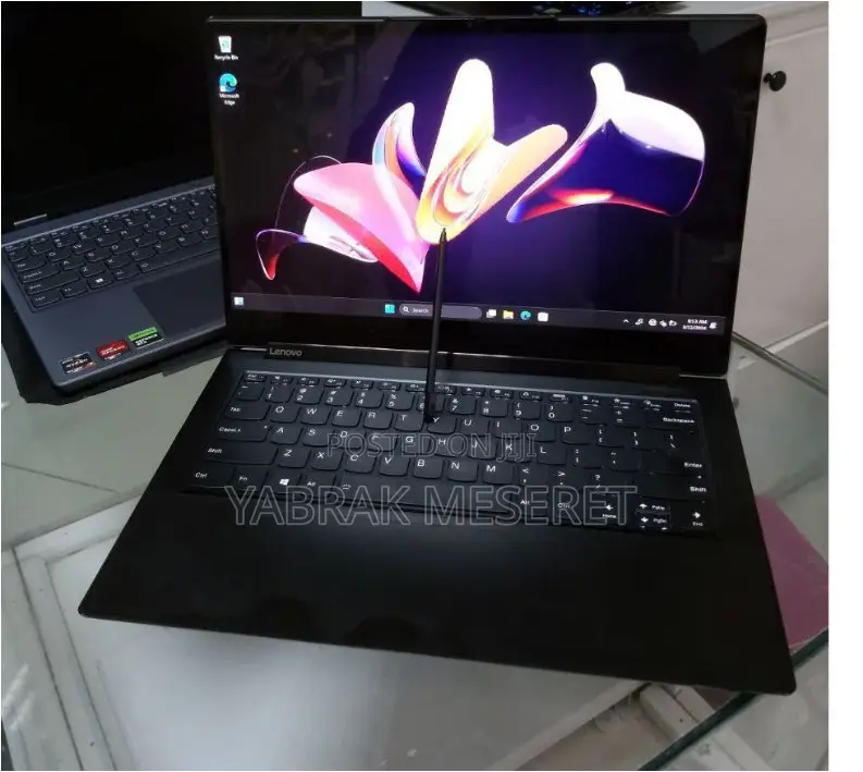 New Laptop Lenovo ThinkPad Yoga 16GB Intel Core I7 SSD 512GB