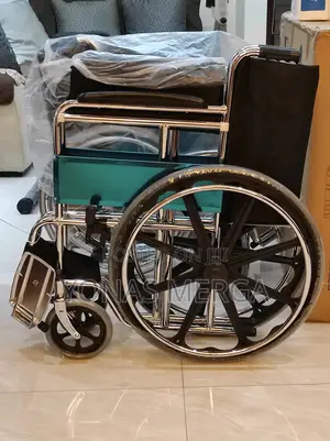 Wheelchair/Hand Brake/Solid Castor/Calf Support/Lifter Front