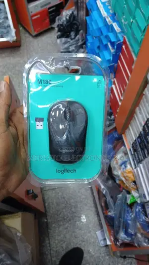 Photo - Logitech Wireless Mouse| M186
