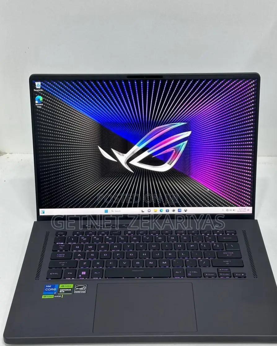 New Laptop Asus ROG Zephyrus G16 16GB Intel Core I7 SSD 512GB