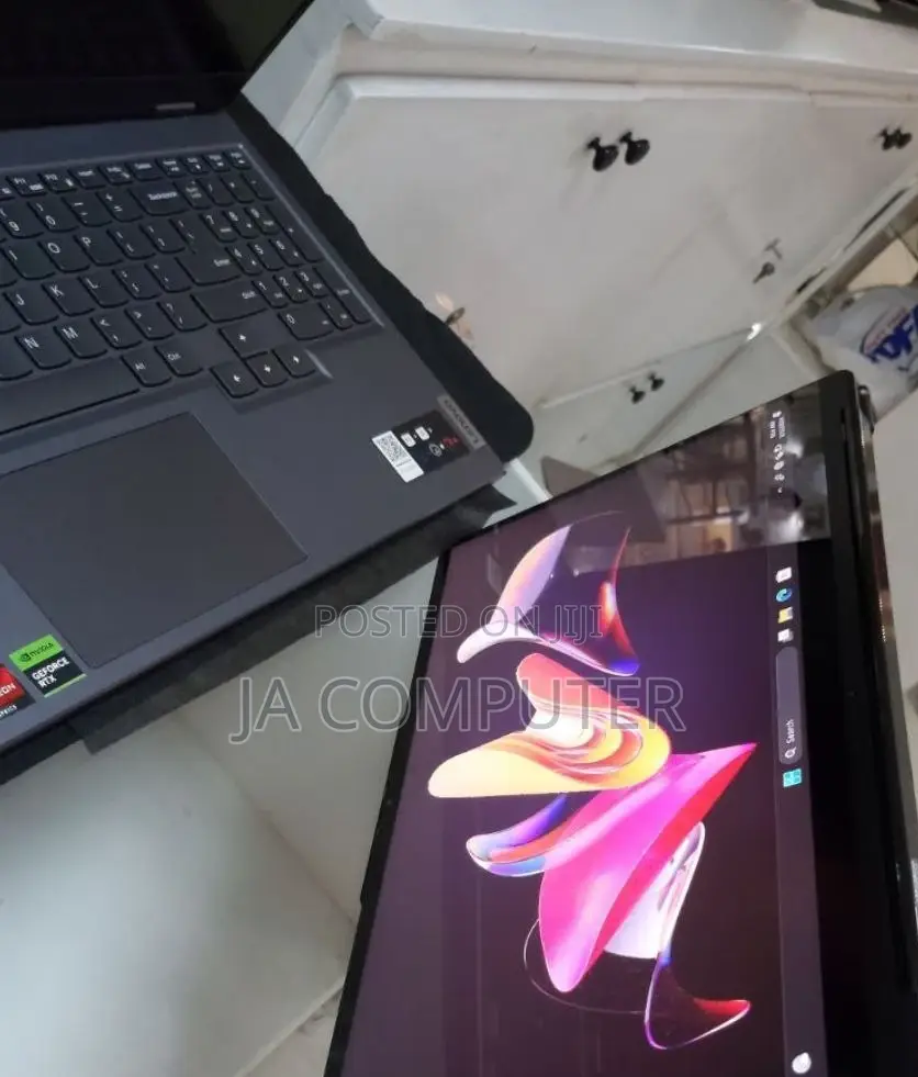 New Laptop Lenovo ThinkPad Yoga 16GB Intel Core I7 SSD 512GB