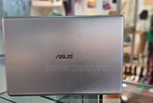 Photo - New Laptop Asus VivoBook 15 X505BA 8GB Intel Core I7 SSD 1T