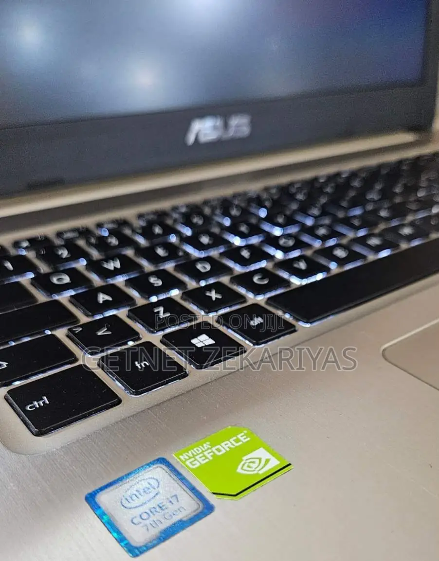 New Laptop Asus VivoBook 15 X505BA 8GB Intel Core I7 SSD 1T