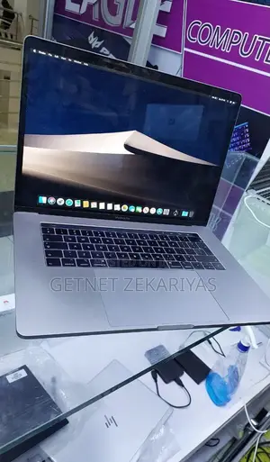 New Laptop Apple MacBook Pro 2019 32GB Intel Core I9 SSD 1T