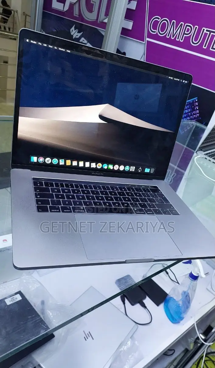 New Laptop Apple MacBook Pro 2019 32GB Intel Core I9 SSD 1T