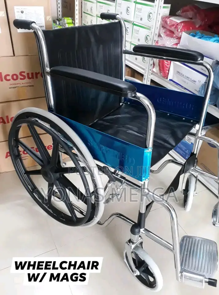 Wheelchair Portable Folding Wheelchair Rotat Armrest 220ld