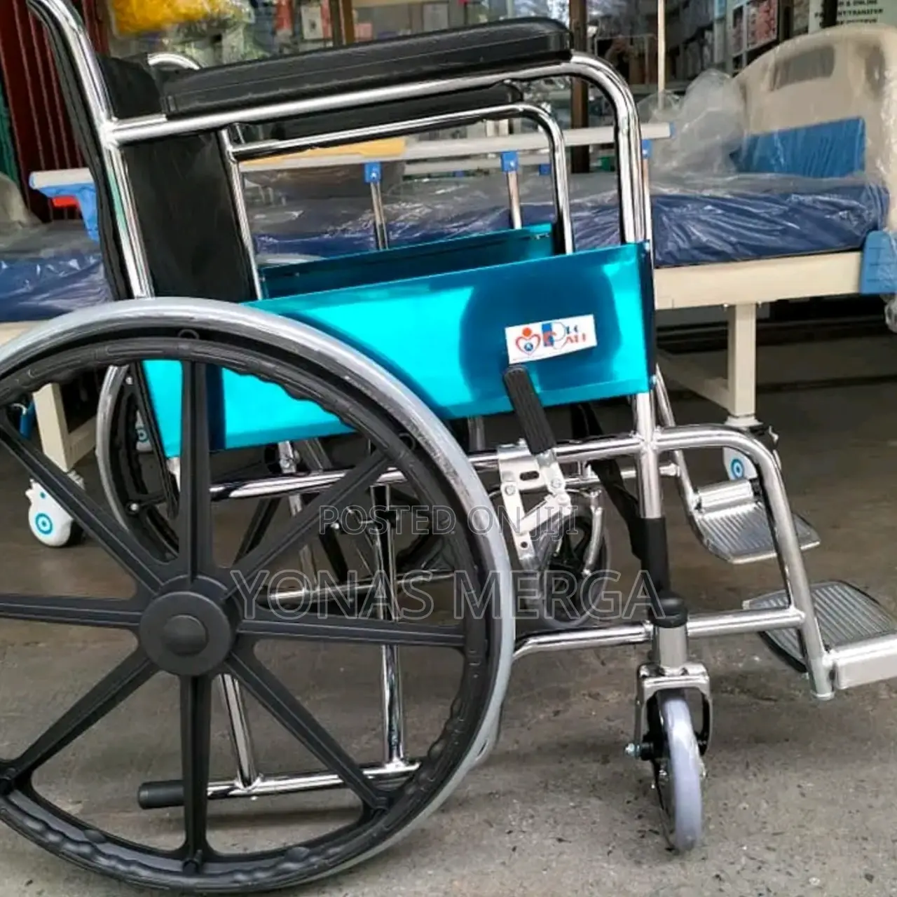 Wheelchair for the Elderly W/24 Inch Large Tires Multi_use