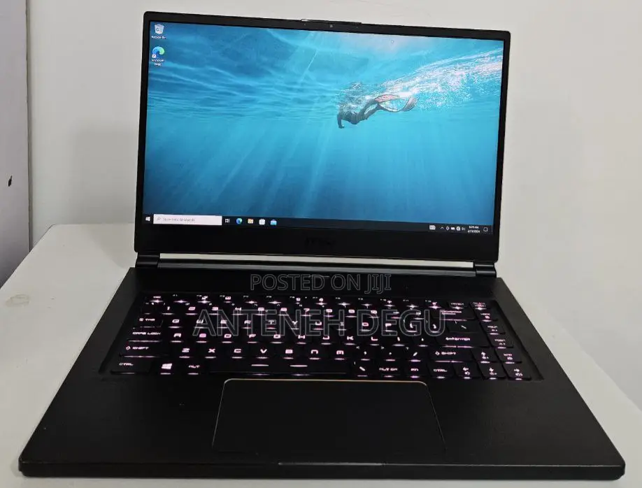New Laptop MSI GS73VR 7RG Stealth Pro 32GB Intel Core I7 SSD 512GB