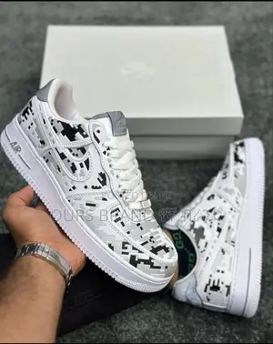 Photo - Nike Air Force 1 Low Premium ‘Digital Camo’