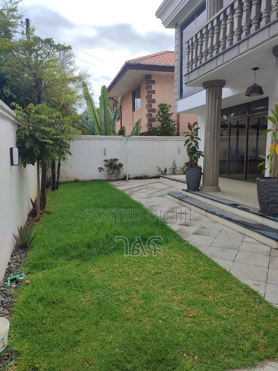 4bdrm House in አያት አዲስ መንደር ኮምፓውንድ, Bole for sale