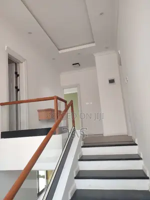 4bdrm House in አያት አዲስ መንደር ኮምፓውንድ, Bole for sale