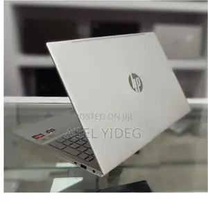 New Laptop HP Pavilion 15 8GB AMD Ryzen 3 SSD 256GB