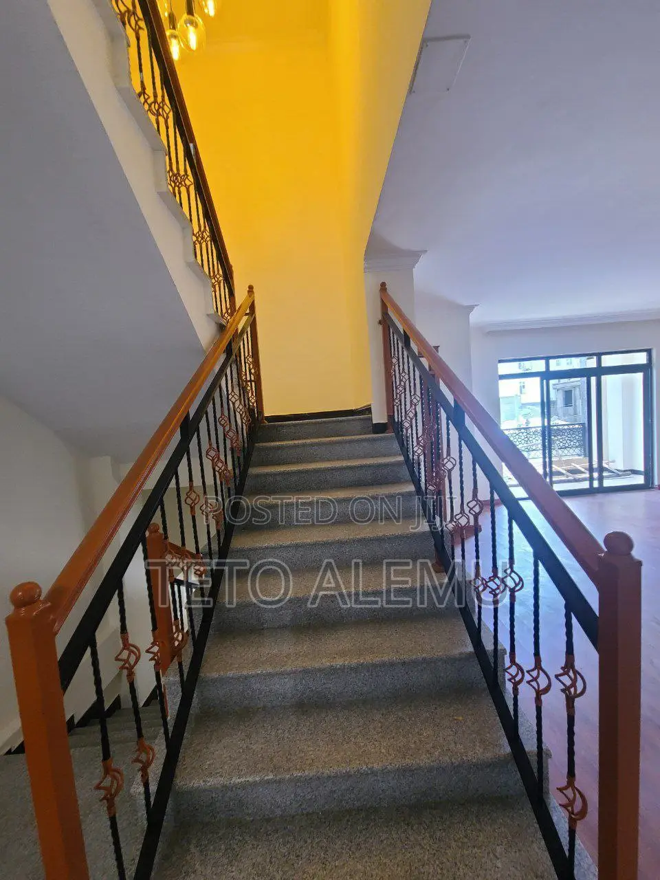 5bdrm House in የሚሸጥ ቤት ቦሌ ቡልቡላ, Bole for sale