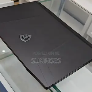 New Laptop MSI Pulse GL66 16GB Intel Core I7 SSD 512GB