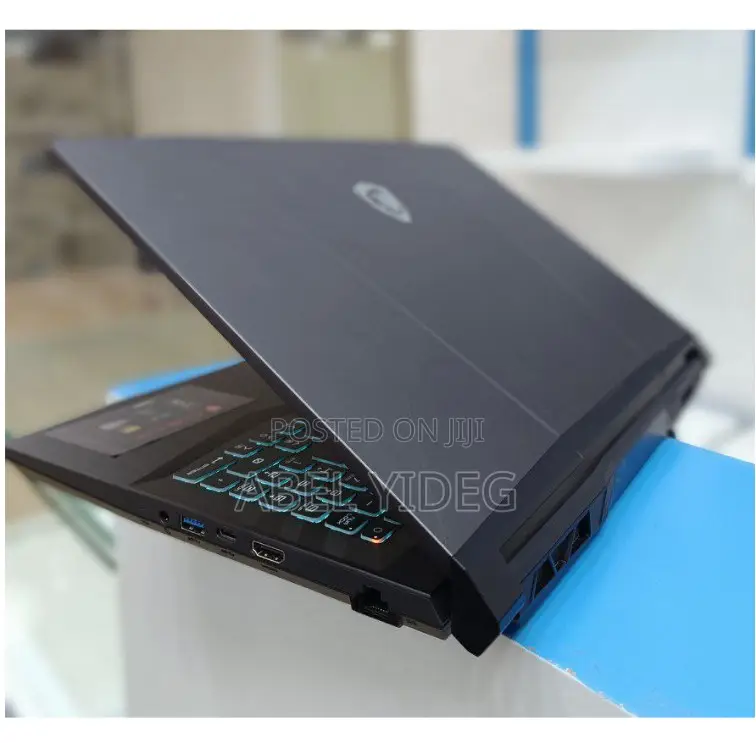 New Laptop MSI Pulse GL66 16GB Intel Core I9 SSD 1T