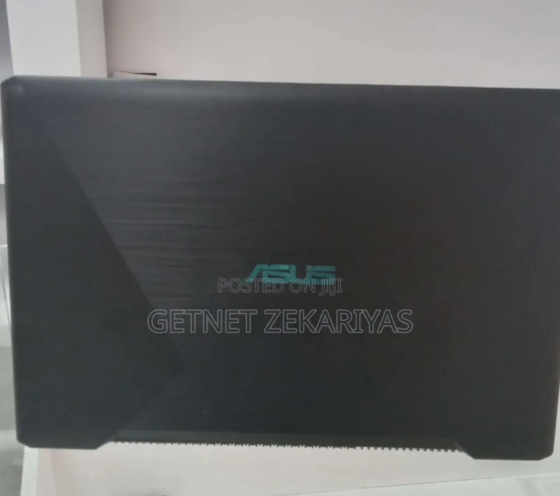 New Laptop Asus ROG Strix G15 16GB AMD Ryzen 7 SSD 1T