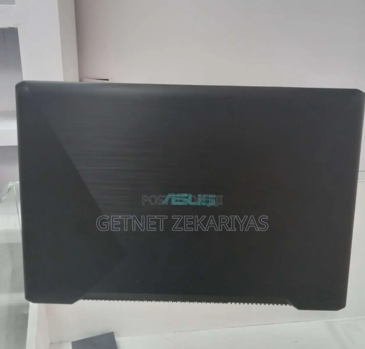 New Laptop Asus ROG Strix G15 8GB AMD Ryzen 5 SSD 256GB