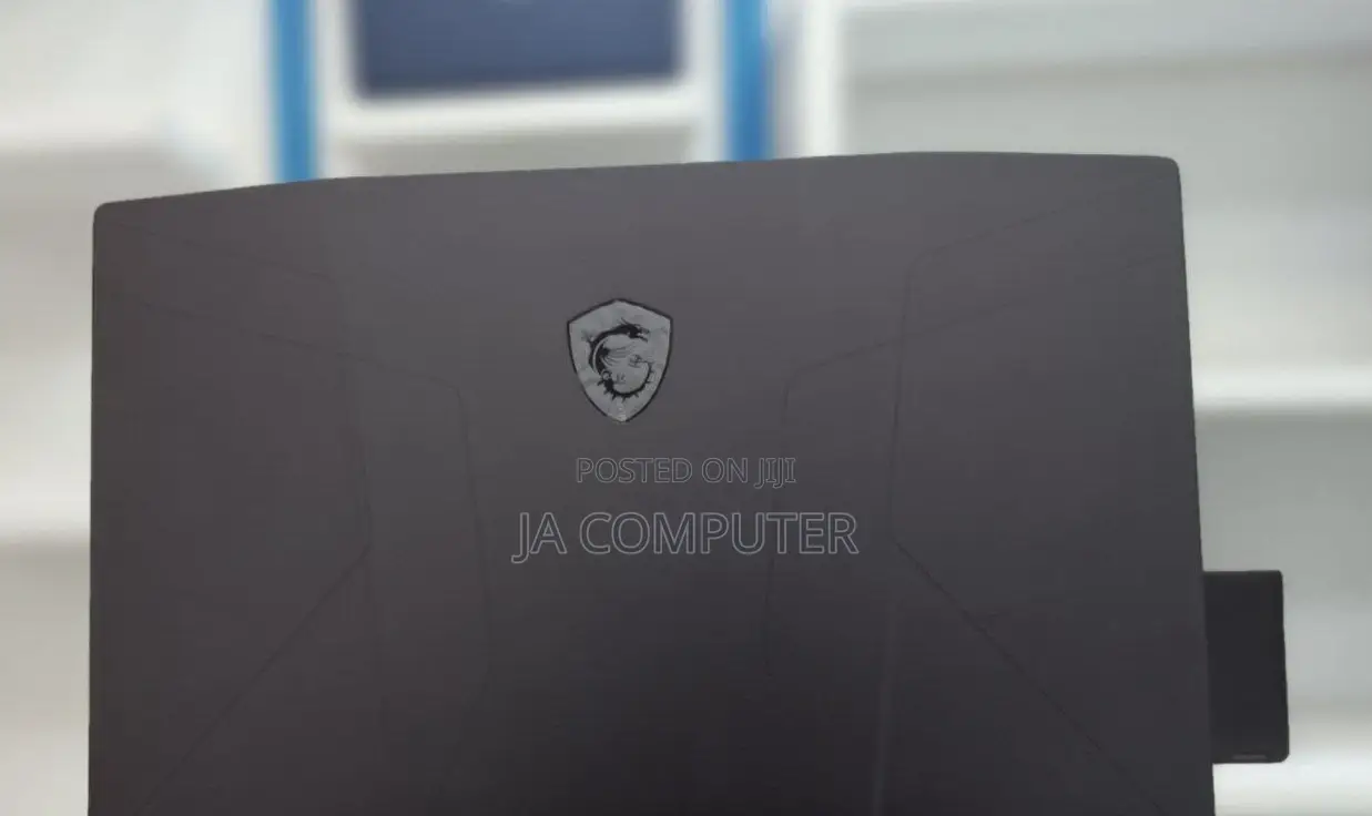 New Laptop MSI GL63 8RD 16GB Intel Core I9 SSD 1T