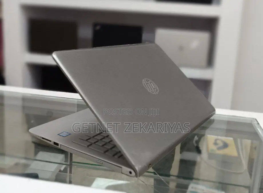 New Laptop HP Pavilion 15 8GB Intel Core I5 HDD 1T