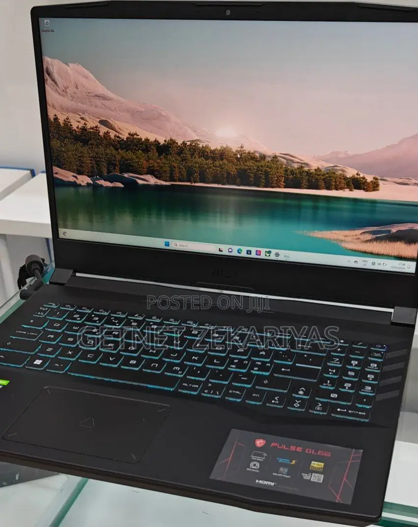 New Laptop MSI GP75 Leopard 16GB Intel Core I7 SSD 1T