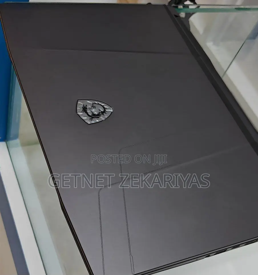 New Laptop MSI GP75 Leopard 16GB Intel Core I7 SSD 1T