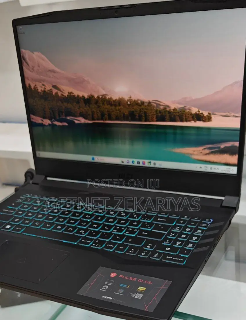 New Laptop MSI GP75 Leopard 16GB Intel Core I7 SSD 1T