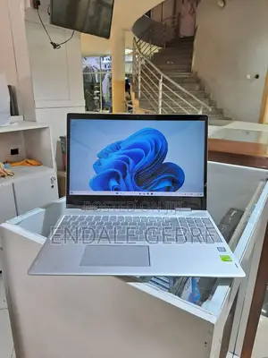 New Laptop HP Envy X360 8GB Nvidia SSD 512GB