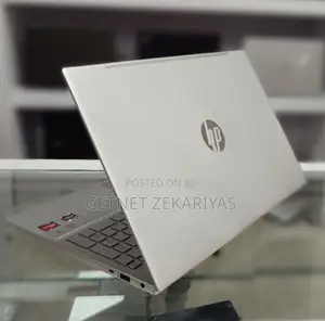 New Laptop HP Pavilion 15 8GB AMD Ryzen 3 SSD 256GB