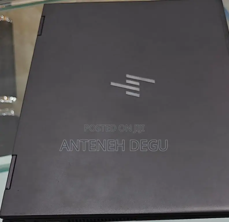 New Laptop HP Envy X360 8GB AMD Ryzen 5 SSD 512GB