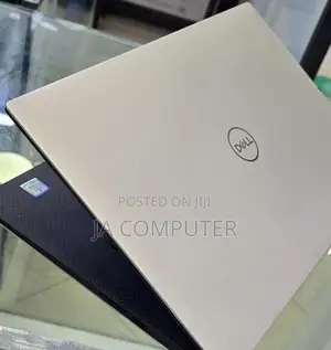 New Laptop Dell XPS 15 16GB Intel Core I9 SSD 512GB