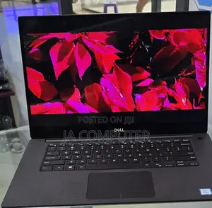 New Laptop Dell XPS 15 16GB Intel Core I9 SSD 512GB