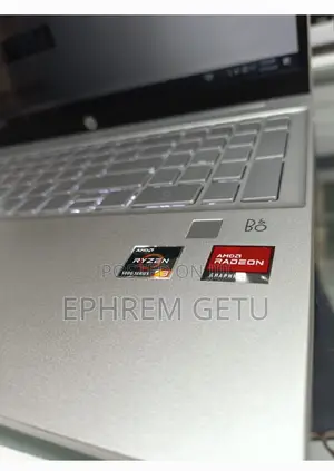 New Laptop HP Pavilion 15 8GB AMD Ryzen 3 SSD 256GB